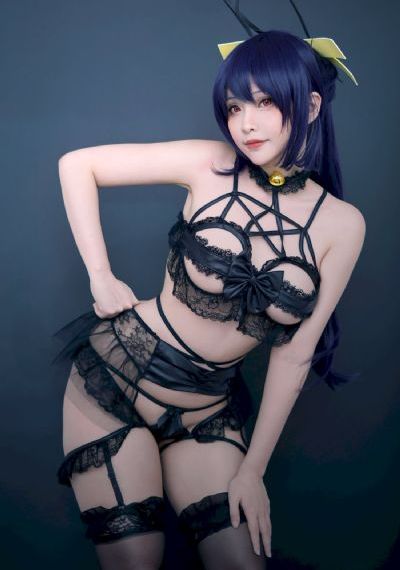 无毛逼逼