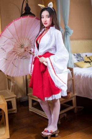 黄子弘凡