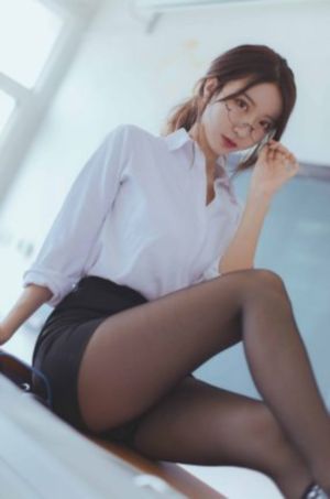 新任女教师