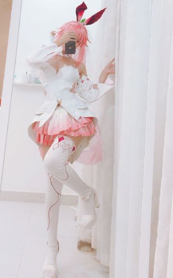 李念裸妆照片大全