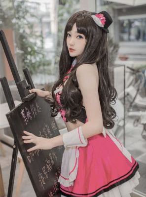 巨乳娇妻